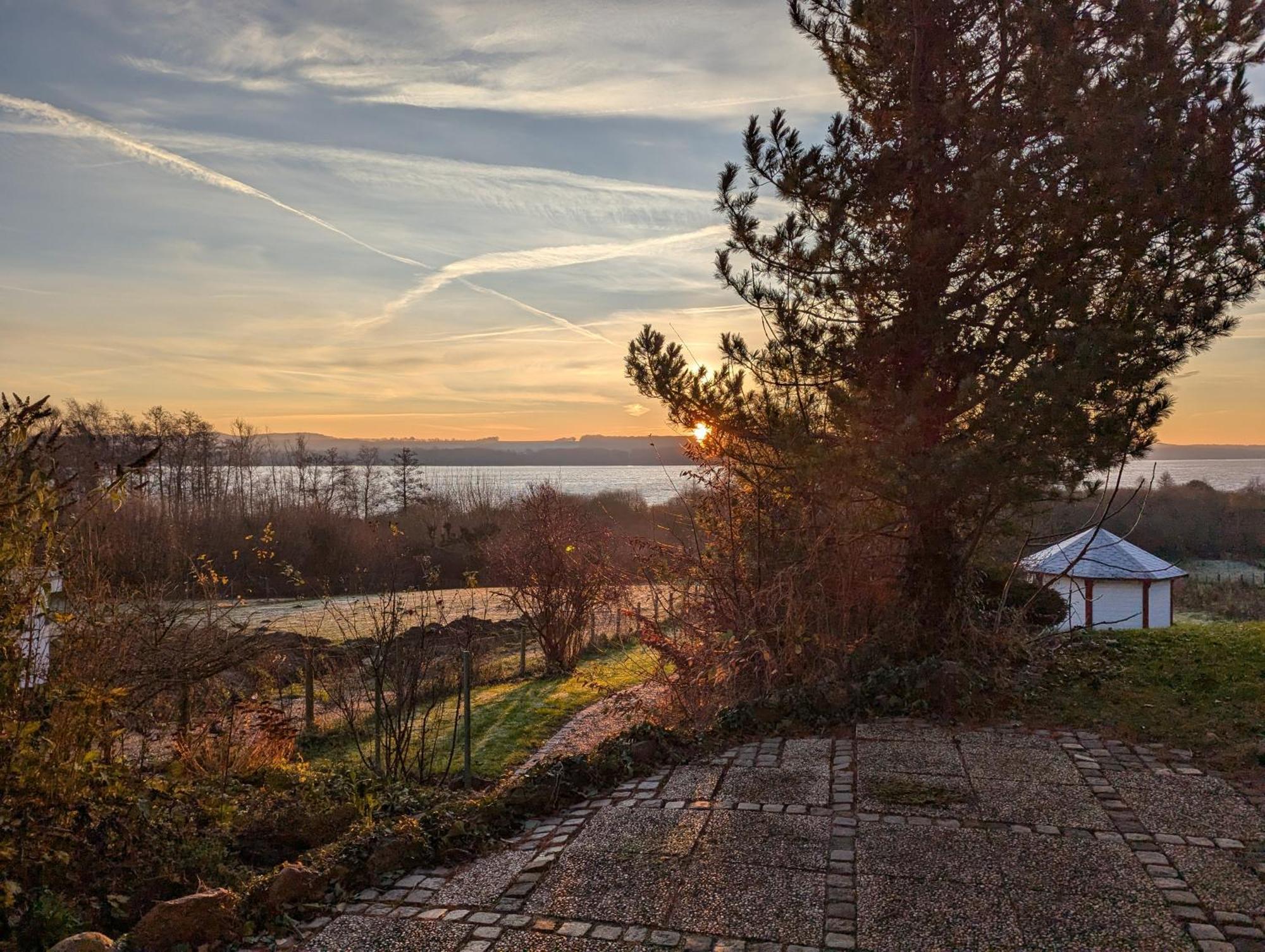 Ferien Am See Groß Sarau Kültér fotó